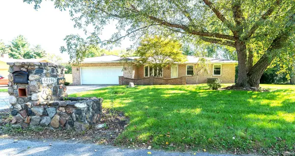 60196 Surrey LN, Elkhart, IN 46517-9427