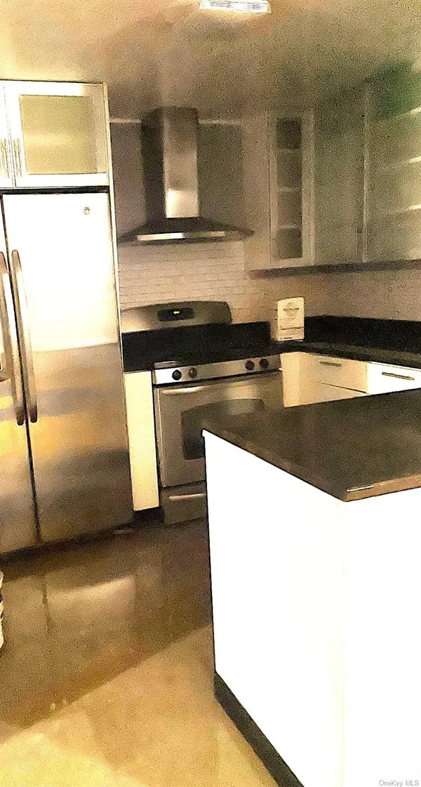 88-20 Parsons BLVD #3A, Jamaica, NY 11432