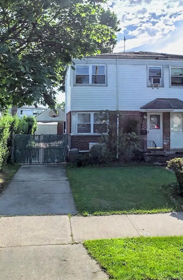 67-20 Bell BLVD, Oakland Gardens, NY 11364