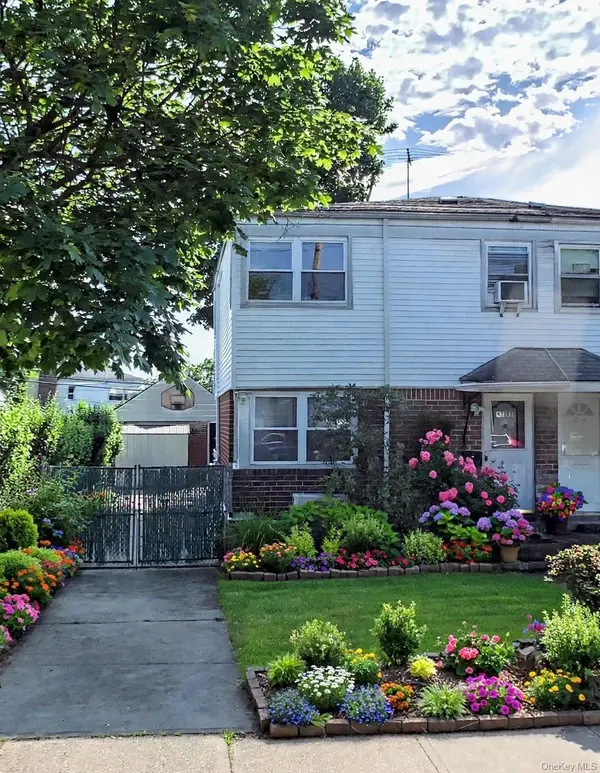 67-20 Bell BLVD, Oakland Gardens, NY 11364