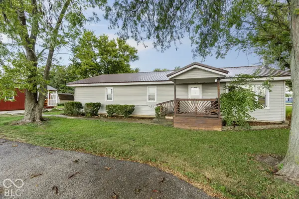 9440 E Morrison, Forest, IN 46039