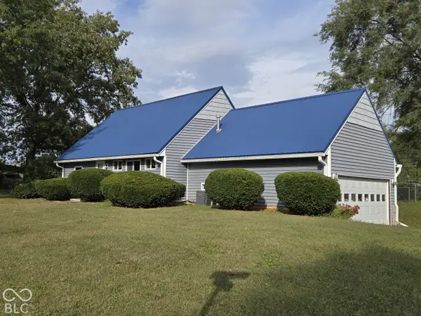 145 S Hill AVE, Knightstown, IN 46148