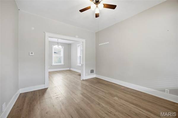 2625 January AVE, St Louis, MO 63139