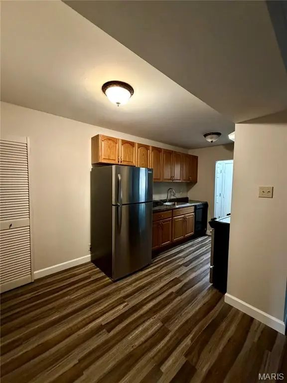 Address not disclosed, Creve Coeur, MO 63141