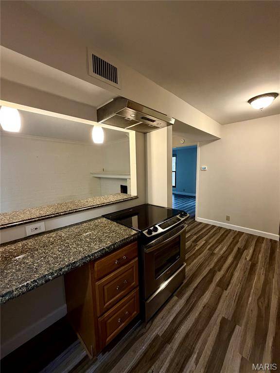 Address not disclosed, Creve Coeur, MO 63141