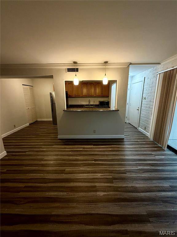 Address not disclosed, Creve Coeur, MO 63141