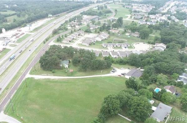 1745 W Pearce BLVD, Wentzville, MO 63385