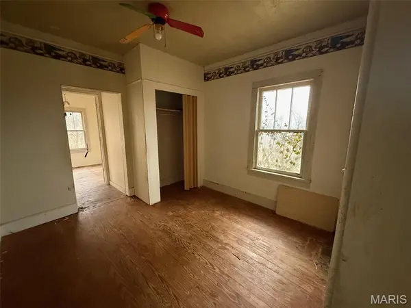 105 Central AVE, Marble Hill, MO 63764