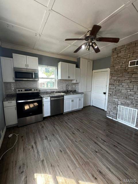 17346 Manchester RD, Glencoe, MO 63038