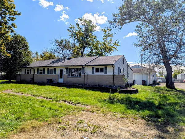 21 E ROMEO RD, Romeoville, IL 60446