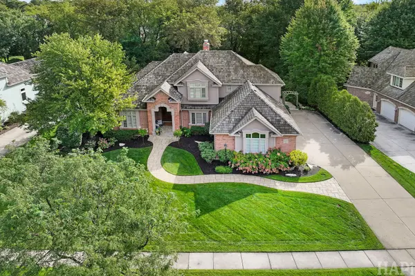 1508 Elderberry DR, Libertyville, IL 60048