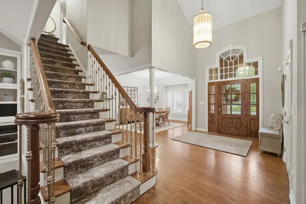 1508 Elderberry DR, Libertyville, IL 60048