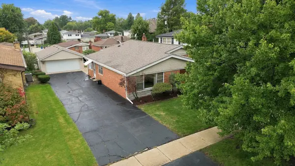 10624 S Kostner AVE, Oak Lawn, IL 60453