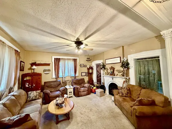 601 NW 6th ST, Aledo, IL 61231