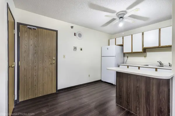3305 Sunset AVE #123, Waukegan, IL 60087