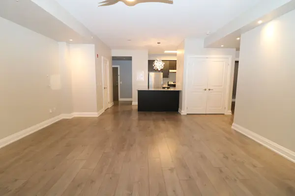 481 Rupert AVE #123, Whitchurch-stouffville, ON L4A 1Y7
