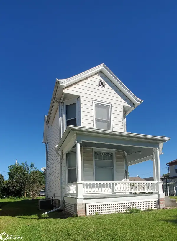 1511 Avenue F, Fort Madison, IA 52627