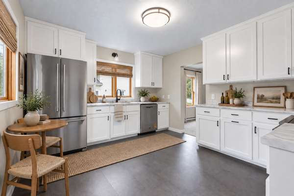 204 1st ST, Russell, MN 56169