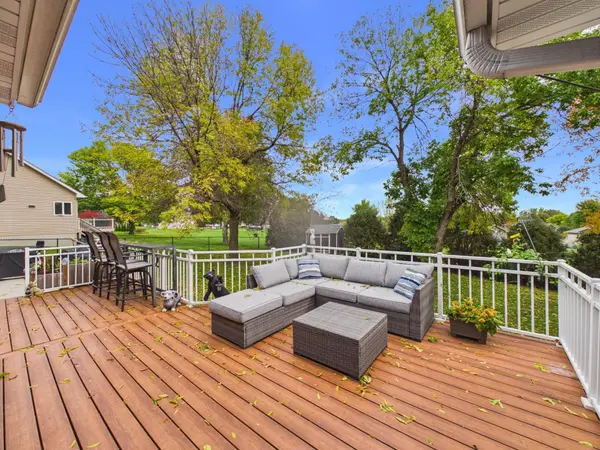 505 Ironwood AVE NE, New Prague, MN 56071
