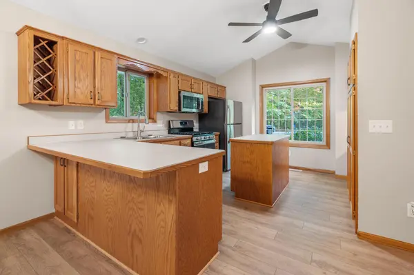 40818 Finley RD, North Branch, MN 55056