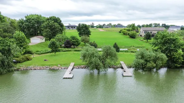 19772 Judge CT, Silver Lake, MN 55381
