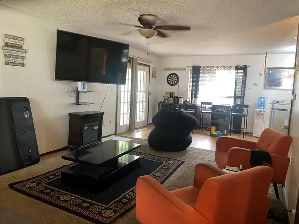 3420 Simmons DR, Del City, OK 73115