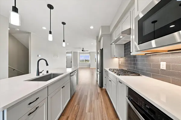 355 Columbia Point Drive, Richland, WA 99352