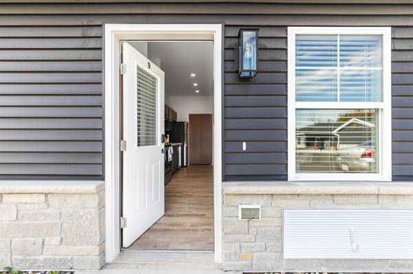 1348 W AMERICAN DR, Neenah, WI 54952