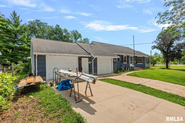 110 N MORGAN ST, Meredosia, IL 62665