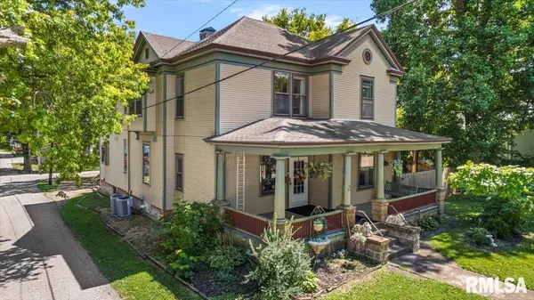 316 N MONROE ST, Pittsfield, IL 62363
