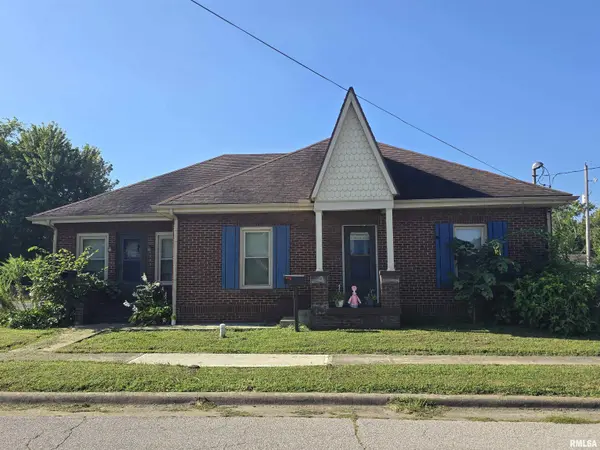 125 VIRGINIA ST, Carterville, IL 62918