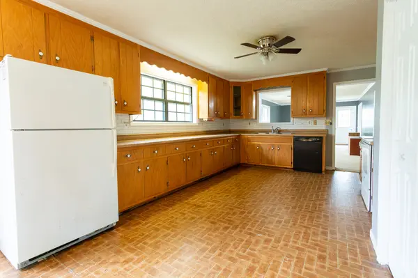 4860 Highway 149, Cumberland City, TN 37050