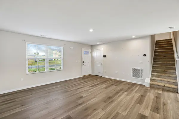 5778 Stardive Way, Christiana, TN 37037