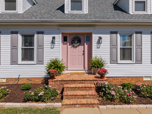 22 Jeans Rd, Fayetteville, TN 37334