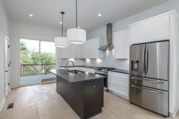 916D 32nd Ave #N, Nashville, TN 37209