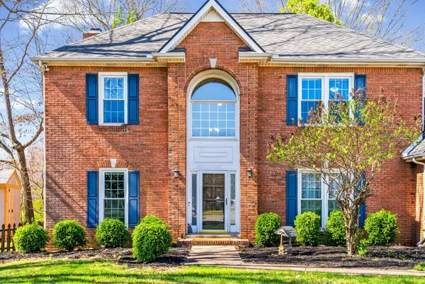 206 Longwood Ln, Clarksville, TN 37043