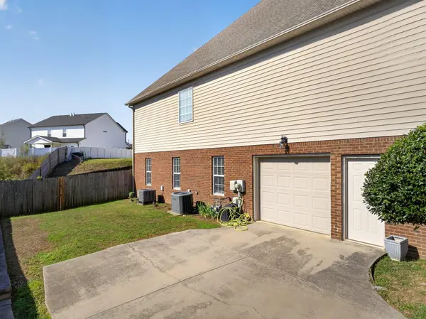 9647 Wiltshire Drive, Ooltewah, TN 37363