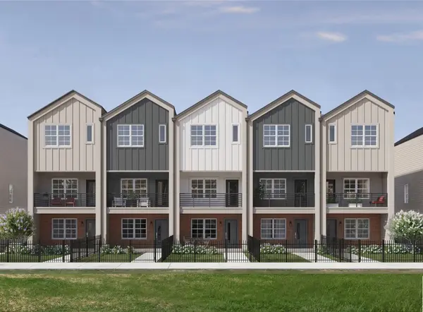 203 Straton Ln, Nashville, TN 37216