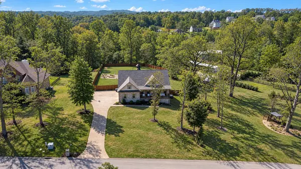 111 Amelia Drive, Bon Aqua, TN 37025