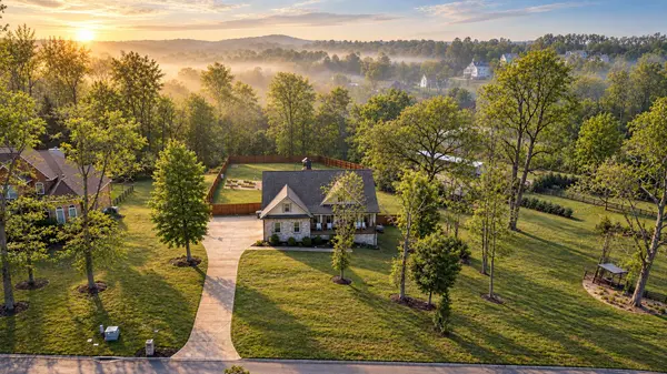 111 Amelia Drive, Bon Aqua, TN 37025