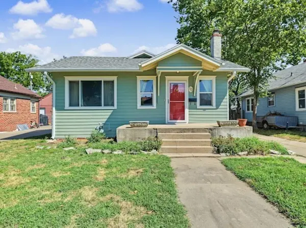 322 W Beloit, Salina, KS 67401