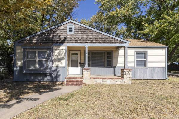 2204 W Rita Street, Wichita, KS 67213