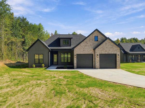 8632 Parris Bridge RD, Chesnee, SC 29323