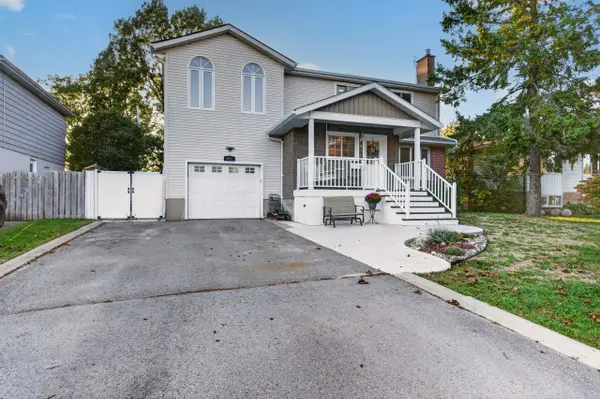911 Auden Park DR, Kingston, ON K7M 4T8