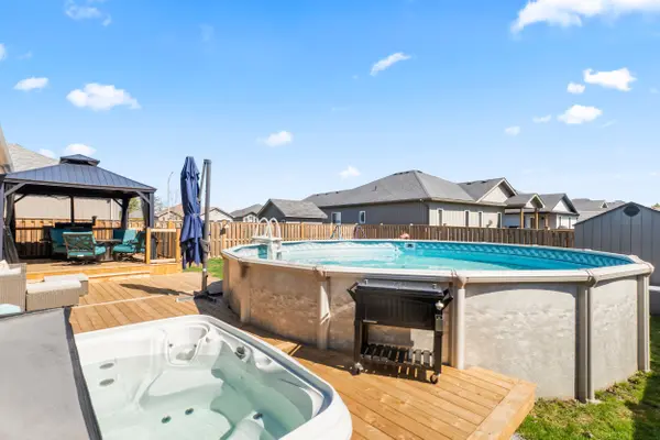 47 Birchmount ST, Quinte West, ON K8V 0C6