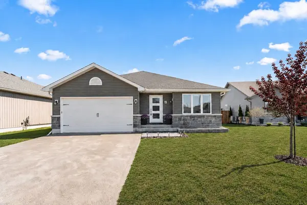 47 Birchmount ST, Quinte West, ON K8V 0C6