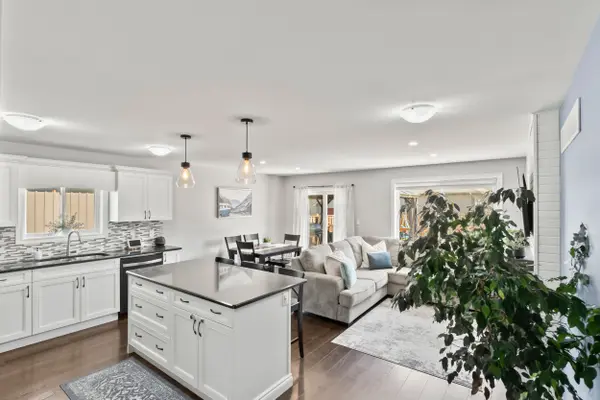 47 Birchmount ST, Quinte West, ON K8V 0C6