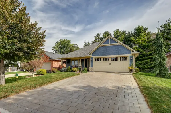 39 Hickory LN, St. Thomas, ON N5R 6K9