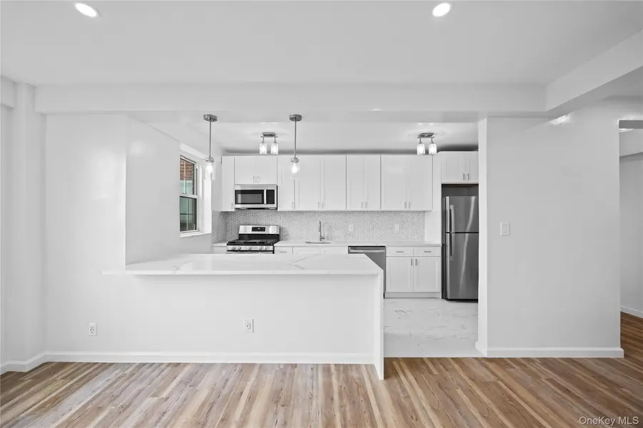220 Pelham RD #6P, New Rochelle, NY 10805