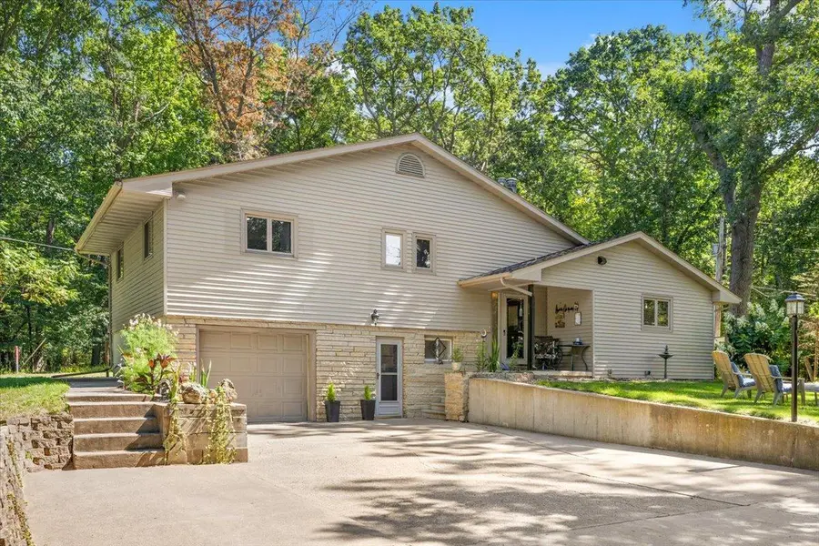 73466 318th AVE, Lake City, MN 55041